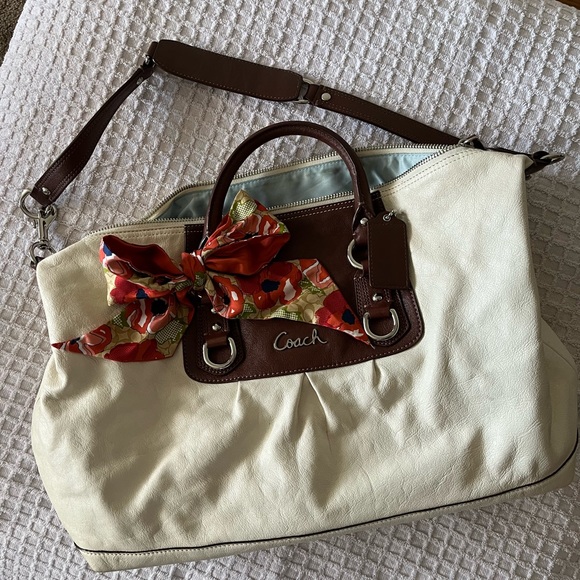 Coach Purse - Picture 2 of 5